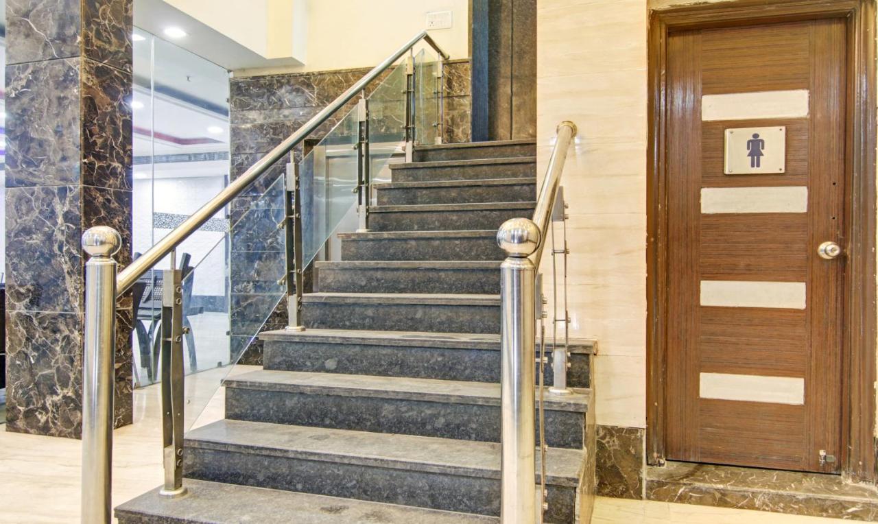 Treebo Trend Elite Hotell New Delhi Eksteriør bilde